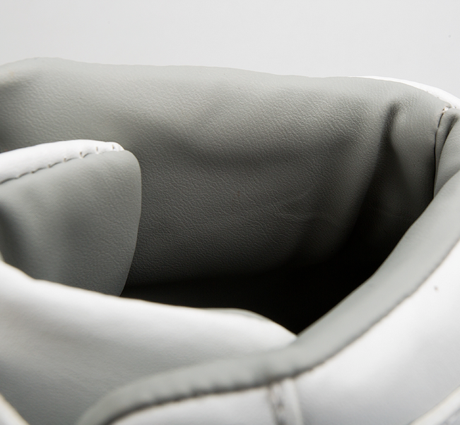 Glowing Sneakers - Hook Loop